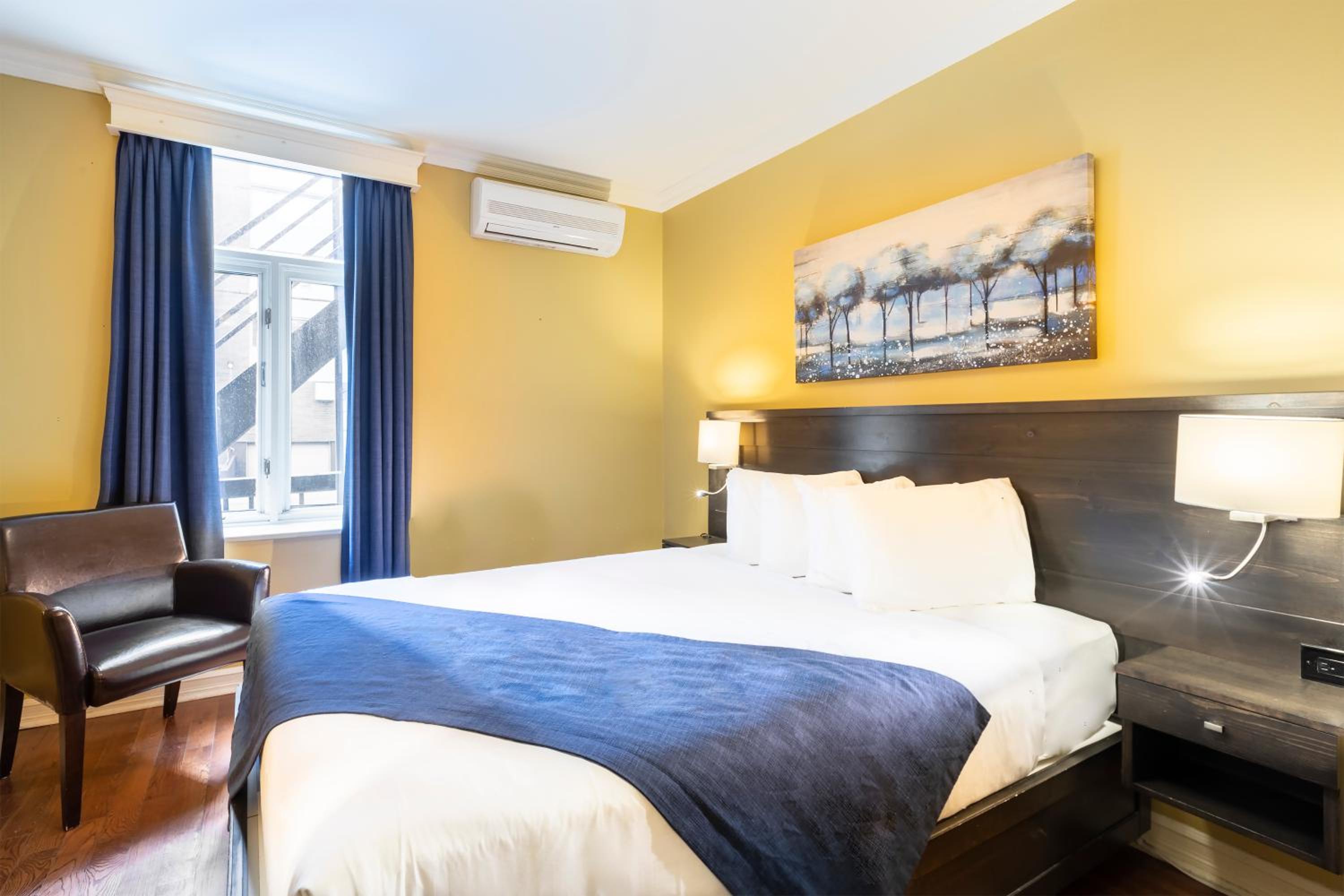 Room, Double Bed