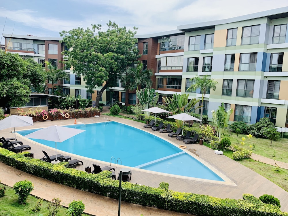 Pls Apartments - Cantonments 44/50