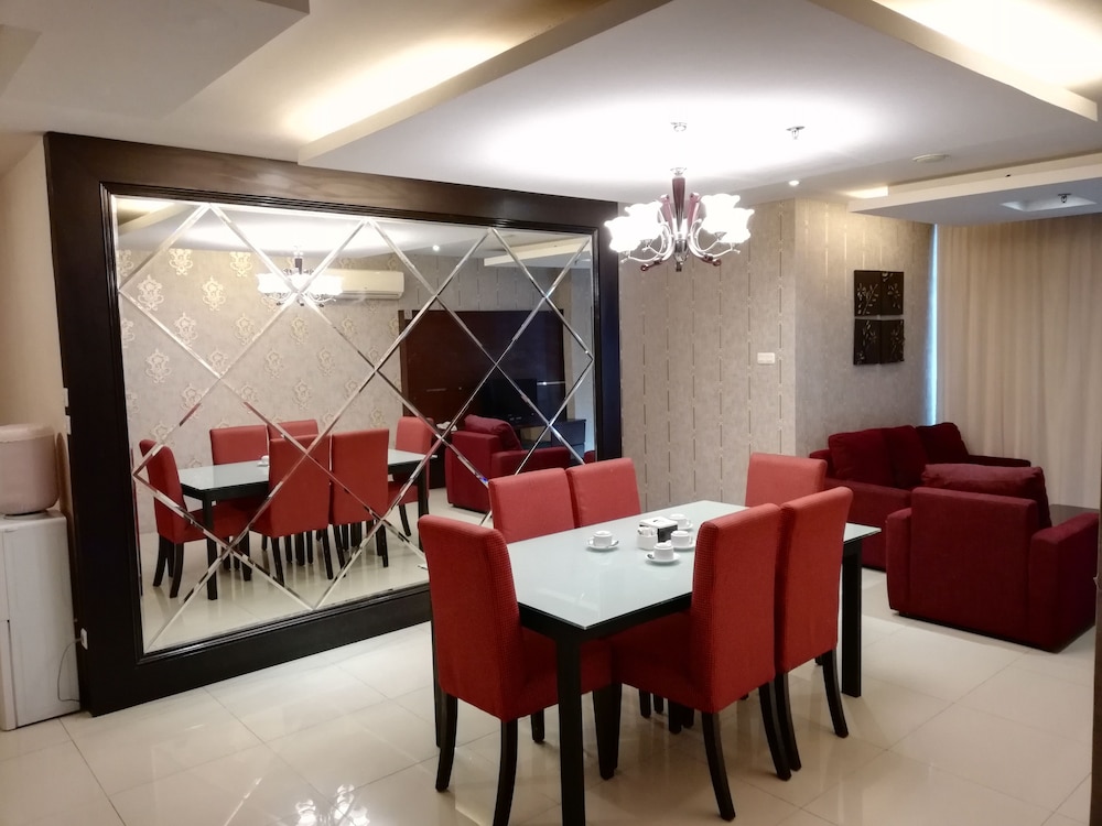 ROYAL SUITE CONDOTEL 16/26