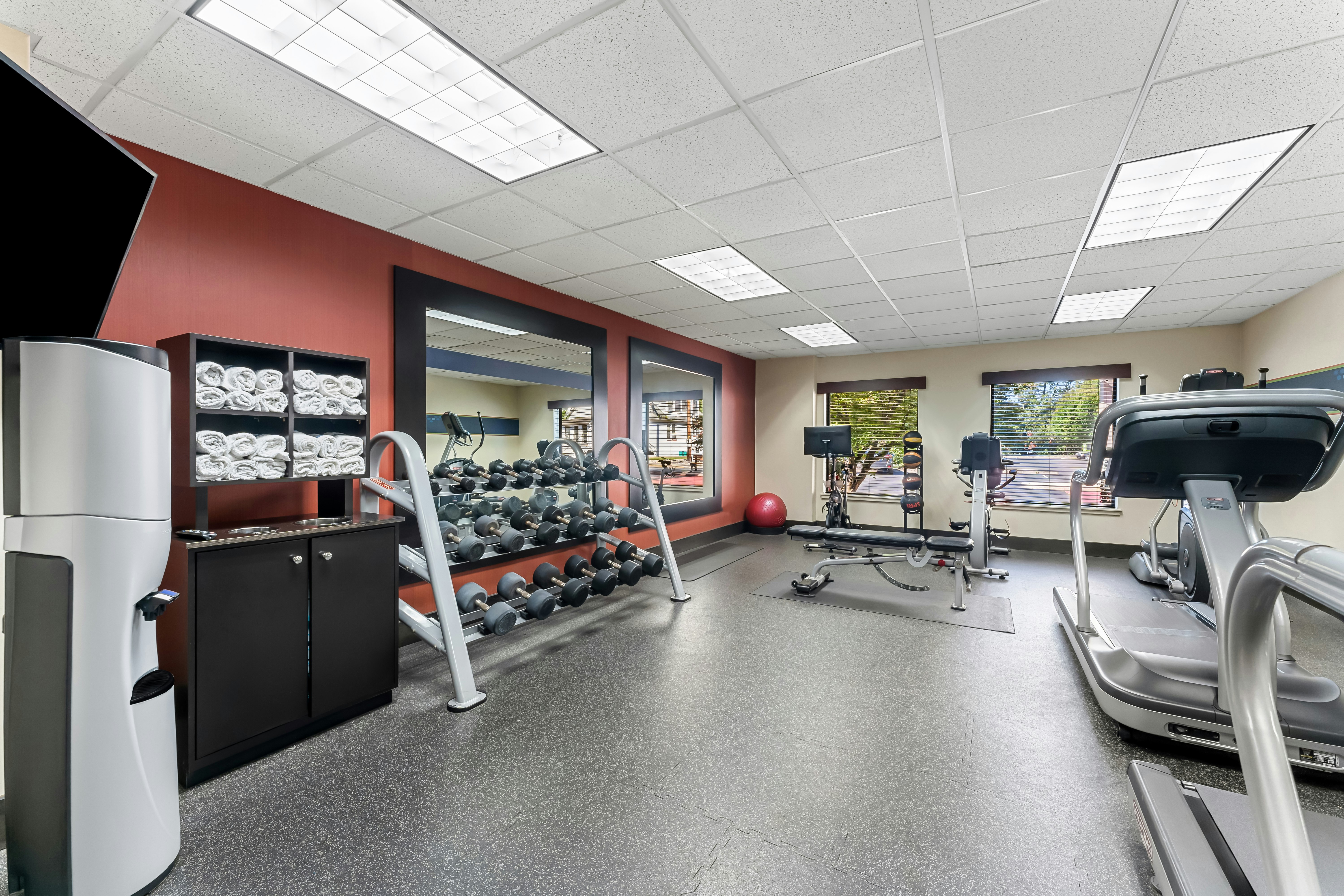 Hampton Inn Stroudsburg Poconos 23/45