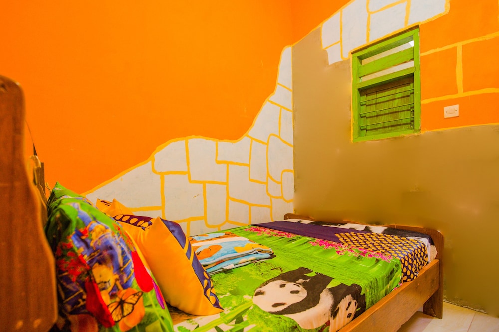 SPOT ON 1762 Gandrung Payungan Family Inn 20/26