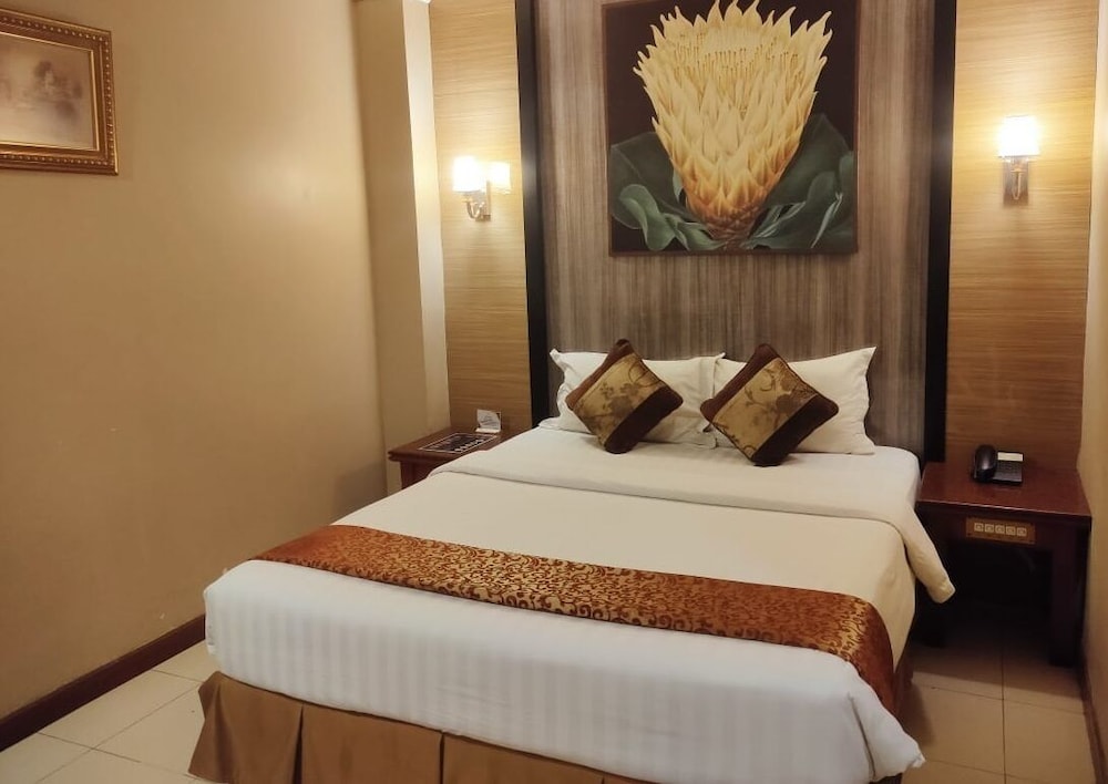 Hotel Olympic 16/36