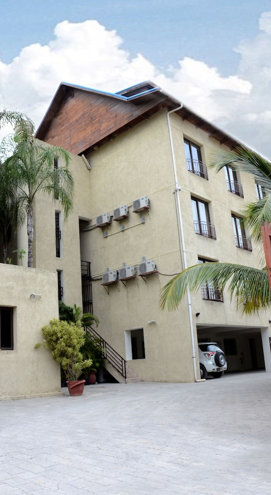 Elite Hotel 5/42