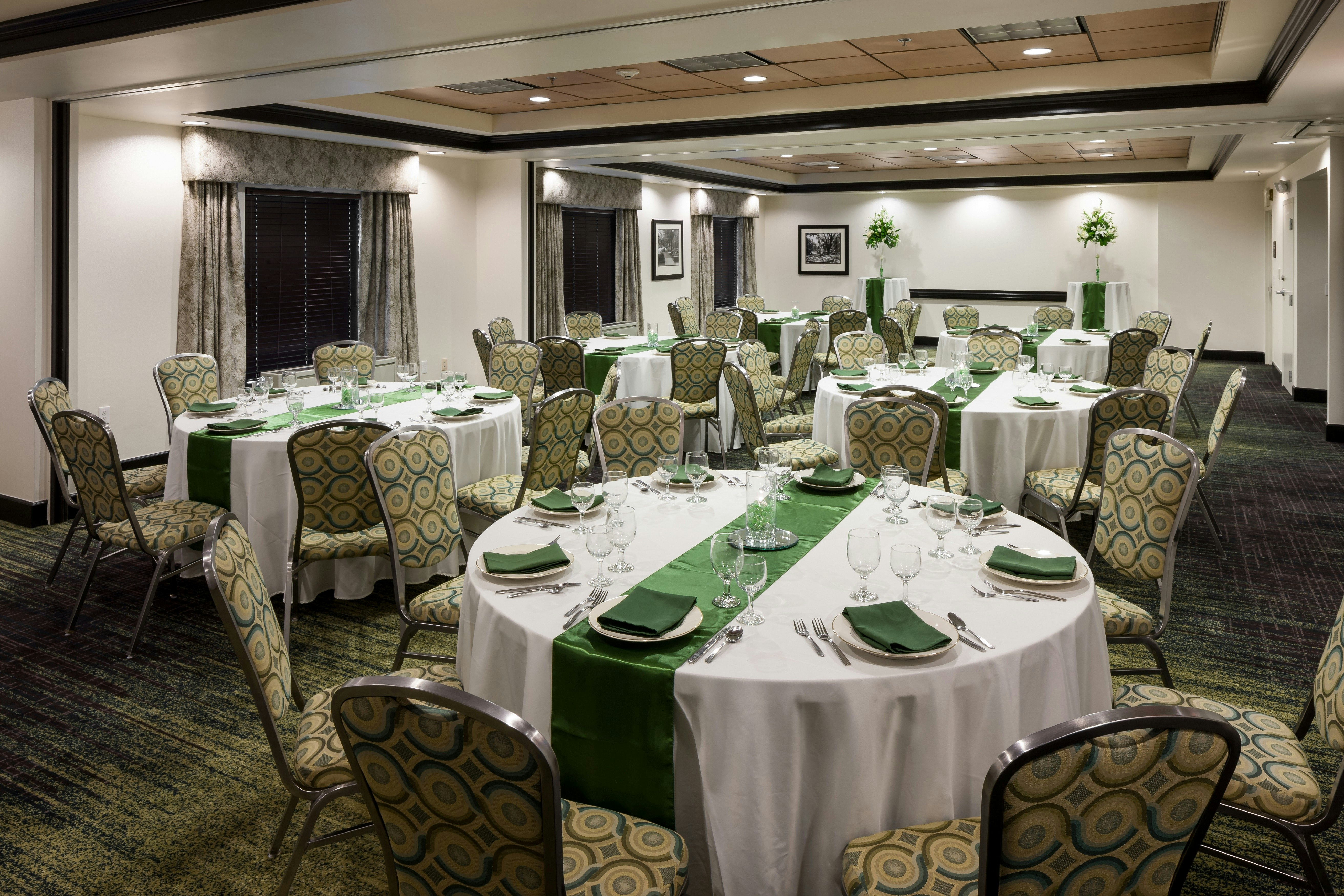 Hampton Inn & Suites Gainesville Downtown 47/55