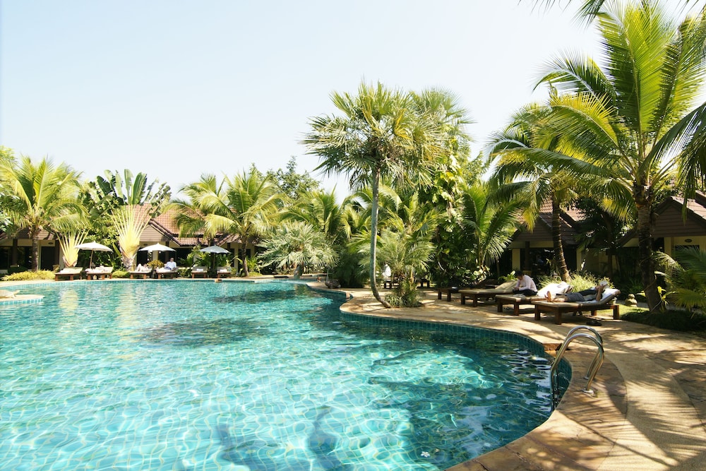 Laluna Resort 44/50