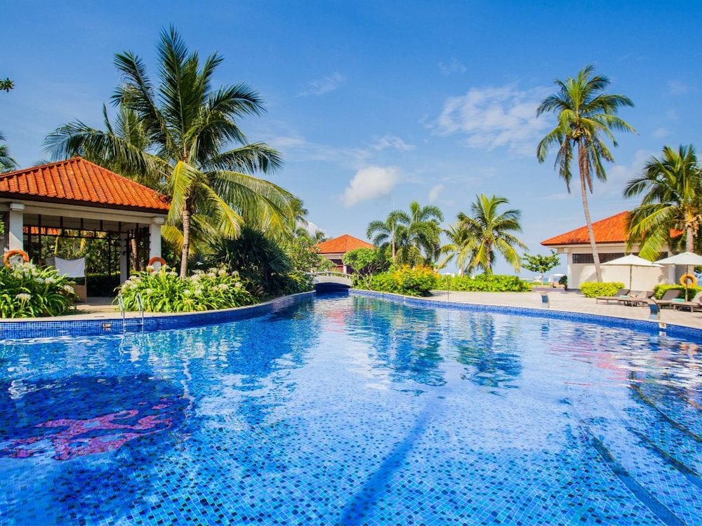 BANYAN TREE SANYA 8/50