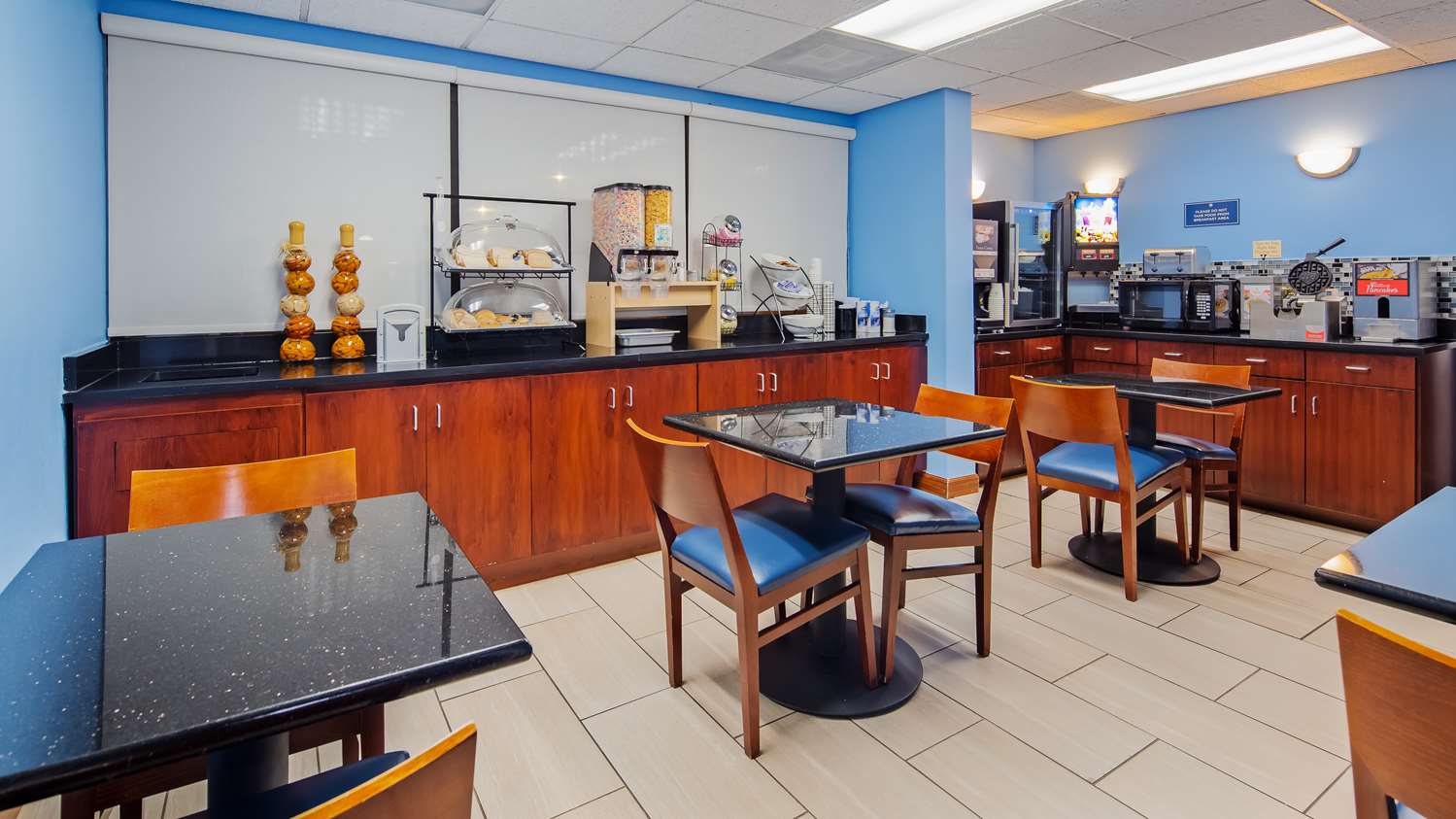 SureStay Hotel By Best Western Lenoir City 7/10