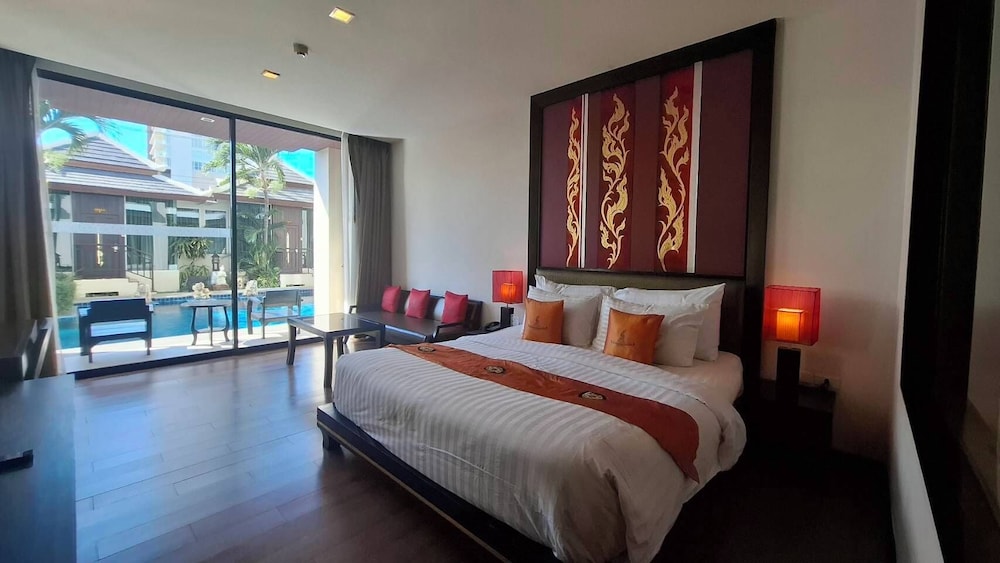 Junior Suite, Pool Access