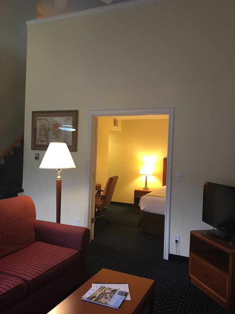 Affordable Suites of America Grand Rapids (Ex Hawthorn Suites by Wyndham) 38/49