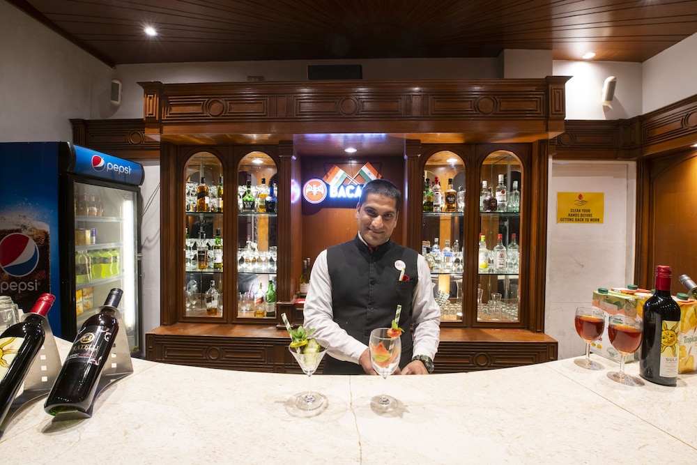 Mastiff Grand Manali Resort 6/50