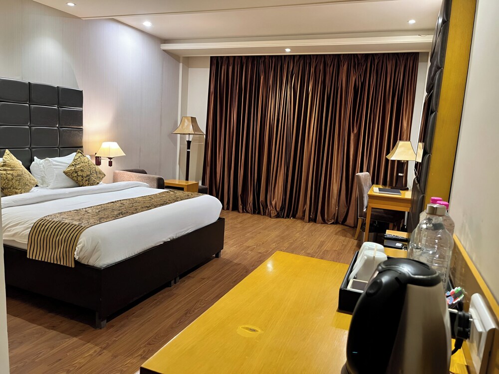 Regenta Resort Bharatpur 16/42