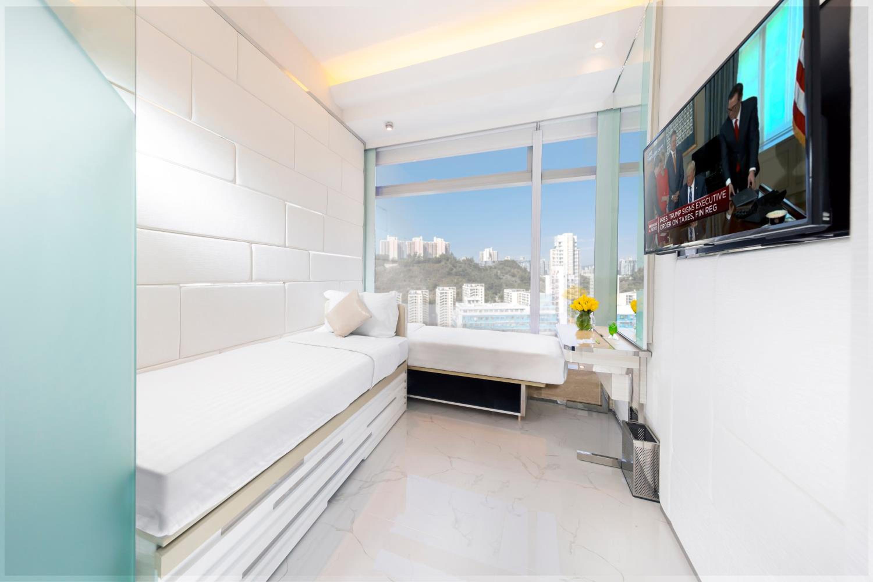 Plus, Family, Twin Beds, Sofa