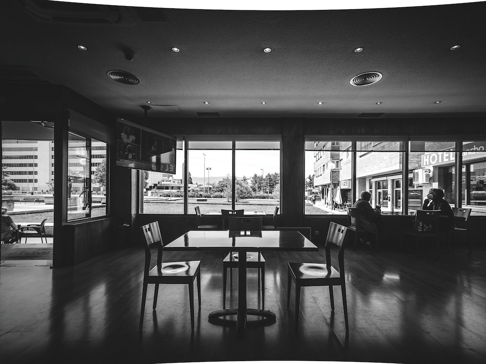 Hotel Sancho Ramirez Formerly Tryp Sancho Ramirez 42/59