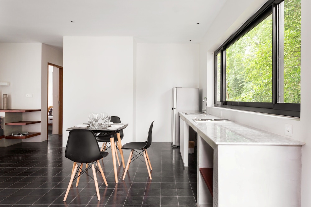 Hillocks Hotel Spa 6/60