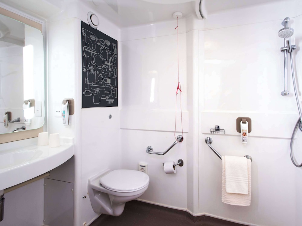 Ibis Plymouth 44/50