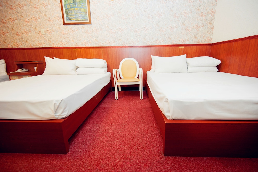 New May Flower Hotel 10/32