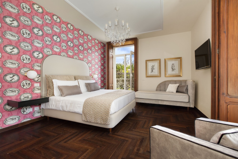 Relais Villa Savarese 15/78