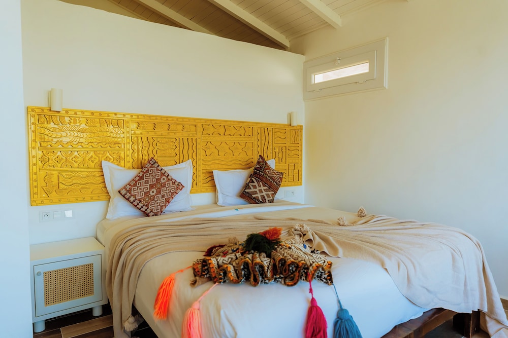 Vip, Bungalow, Double and Twin Beds