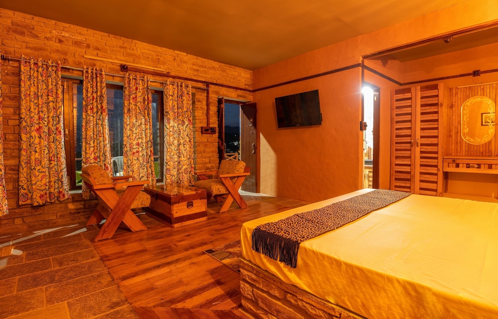 BluSalzz Homes - The Himalayan Bungalow, Almora - Uttarakhand by ZUZU 31/49