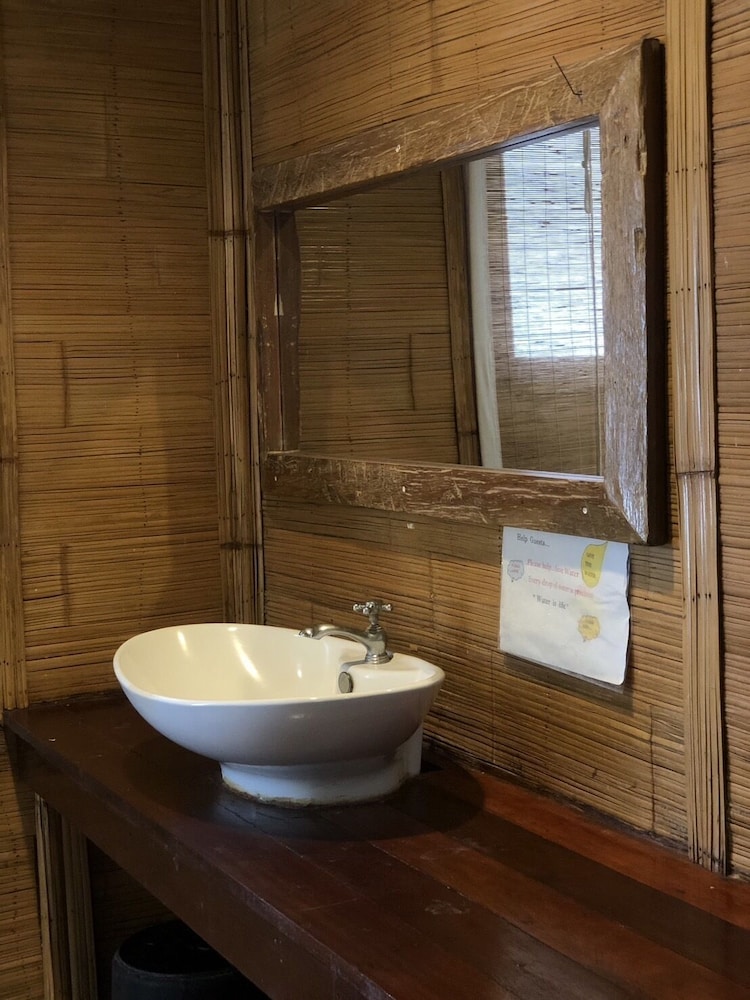 KOH TAO HILLSIDE RESORT 63/66