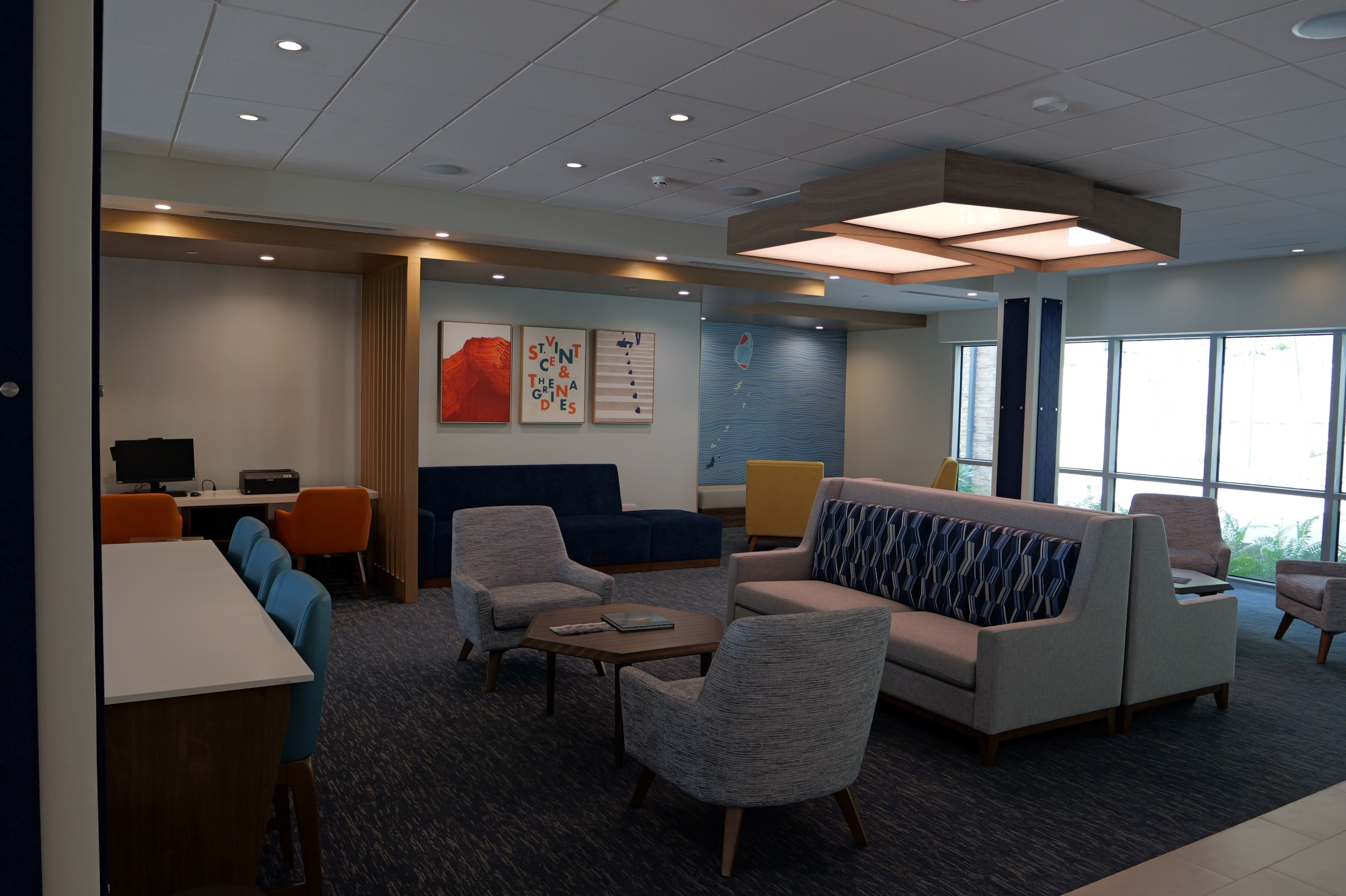 Holiday Inn Express & Suites DIAMOND 39/59