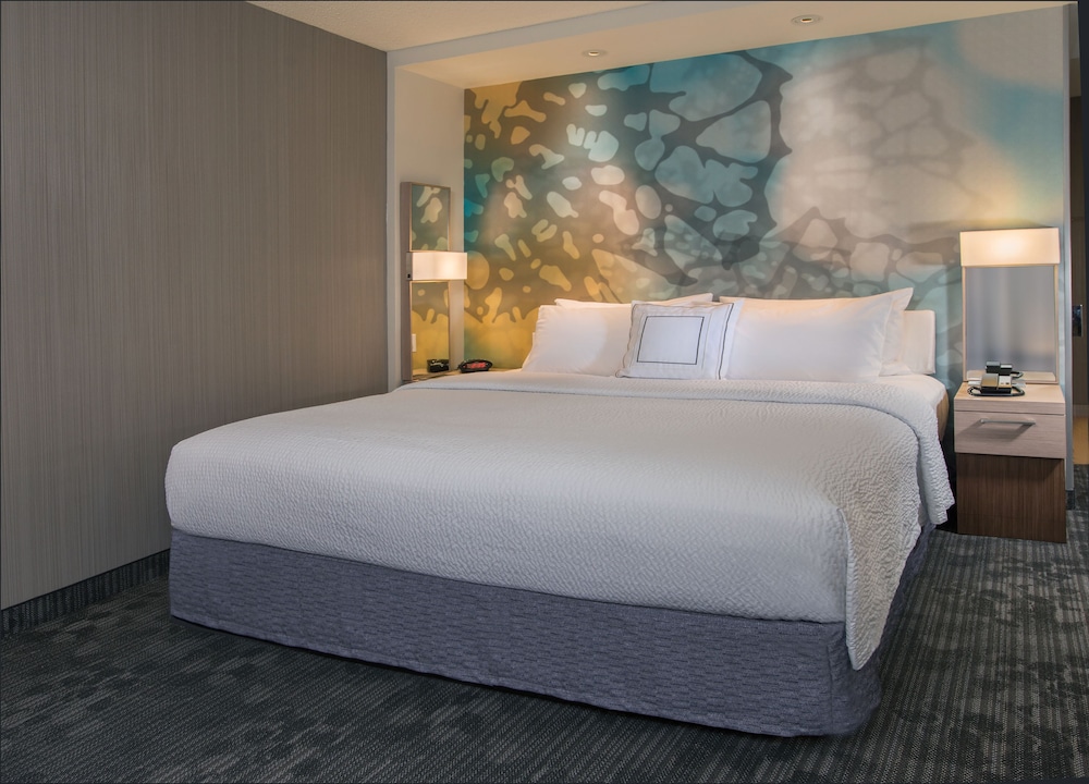 Room at Courtyard Lansing, LANSING - MI