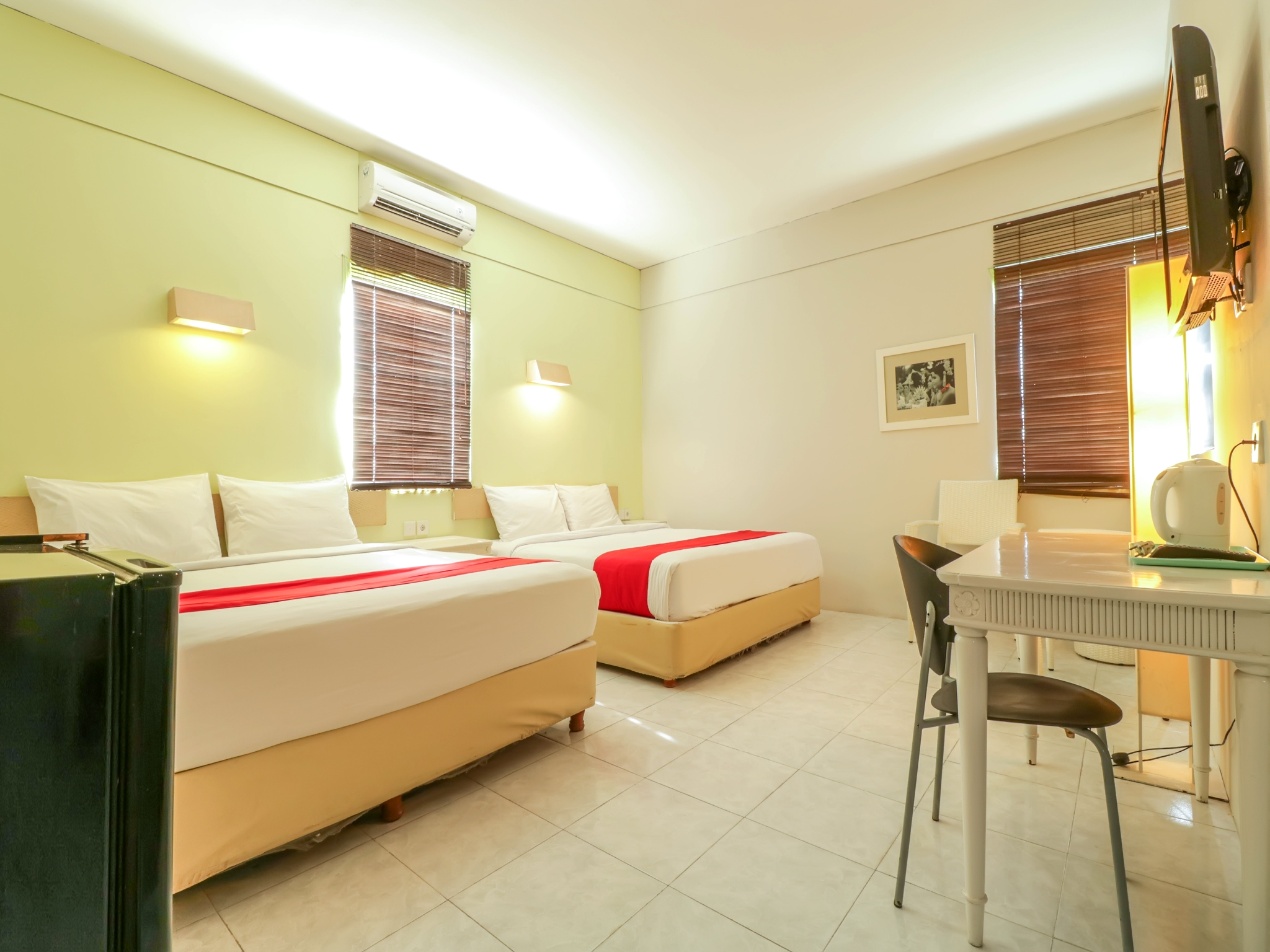 Oyo Flagship 2253 The Sunrise Sanur (Ex. Oyo 2253 The Sunrise Sanur) 35/56