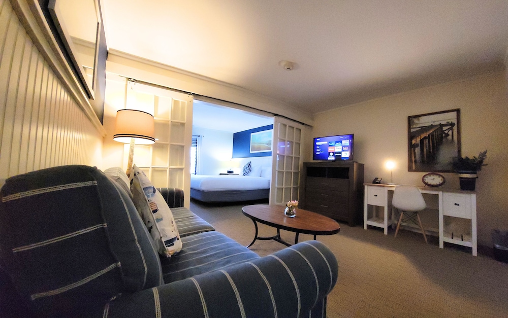 جناح استوديو بسرير كينج بمطبخ صغير، The Circle Hotel Fairfield 2/5