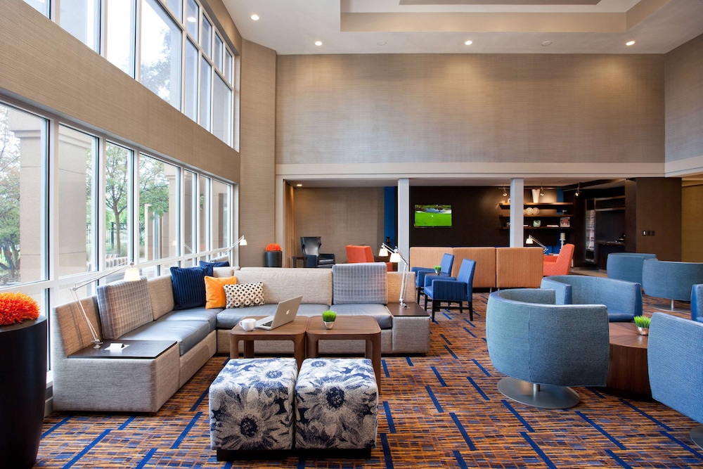 Sonesta Select San Francisco Airport Oyster Point Waterfront 37/67