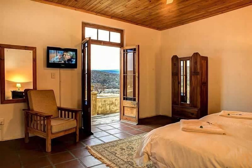 Keurfontein Country House 6/16