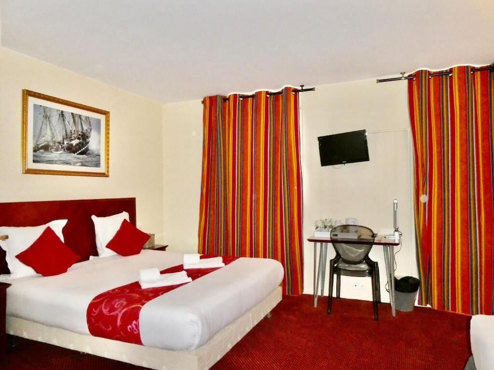 Hotel Bellevue Montmartre 15/48