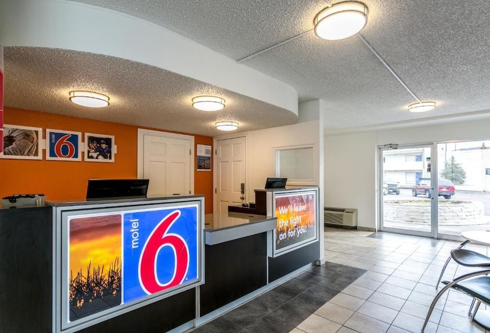 Lobby at Motel6 Butte, MT - Historic City Center, BUTTE - MT