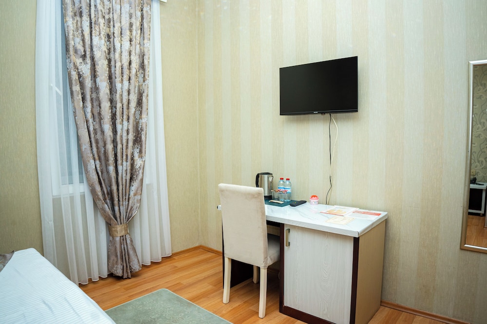NEMI HOTEL 41/50