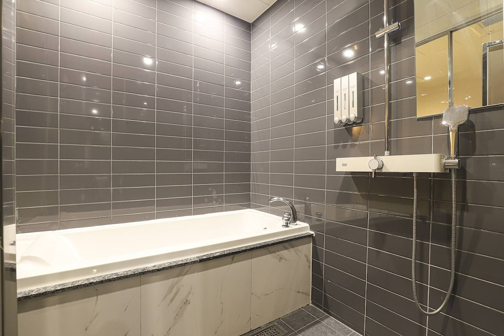 Hotel Yeogiuhtte Seodaegu 41/50