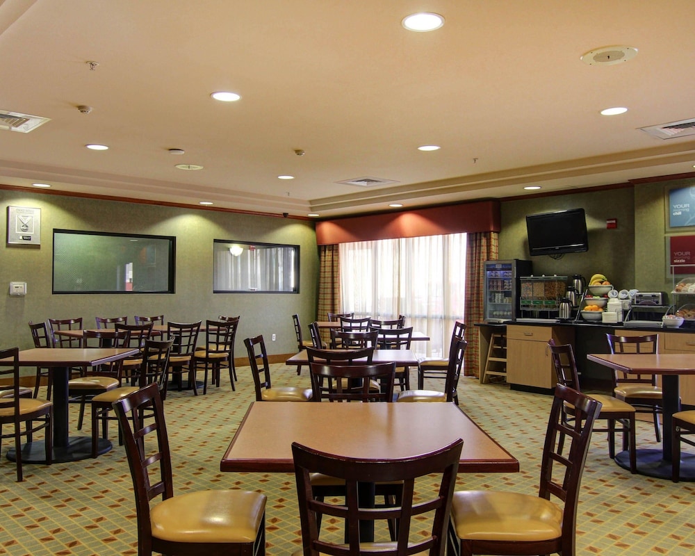 Comfort Suites El Paso West 40/49