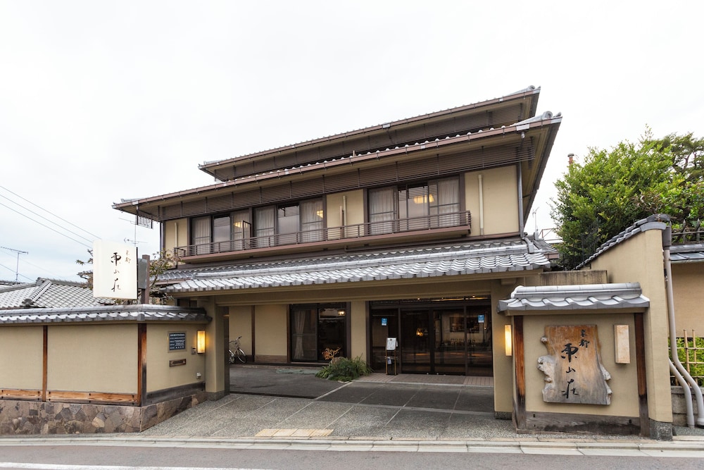 Kyoto Higashiyamasou in KYOTO