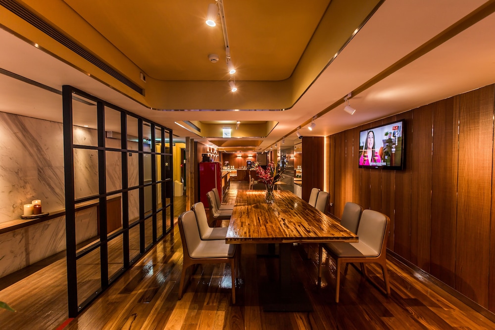 Inhouse Hotel Heritage 52/68