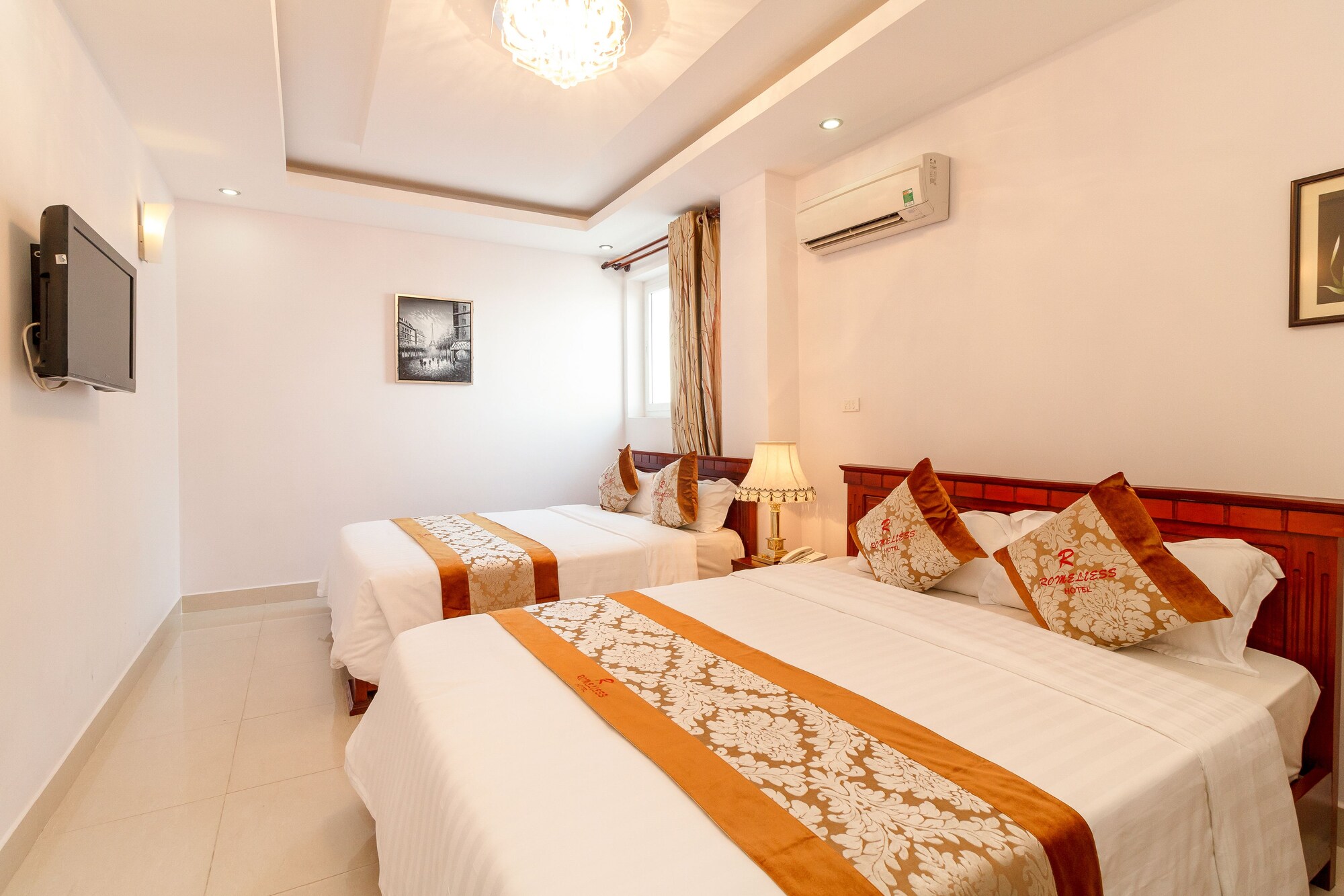 FAMILY, QUADRUPLE, 2 DOUBLE BEDS, CITY VIEW