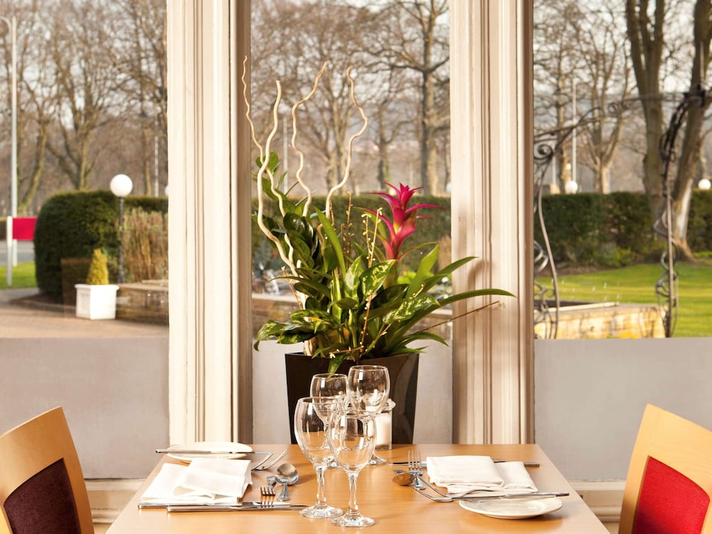 Mercure Bradford Bankfield Hotel 26/50