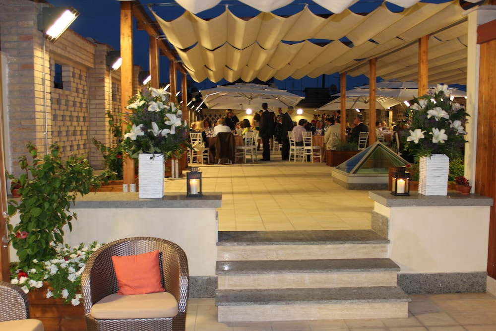Lobby at Domus Australia Guest House, ROME