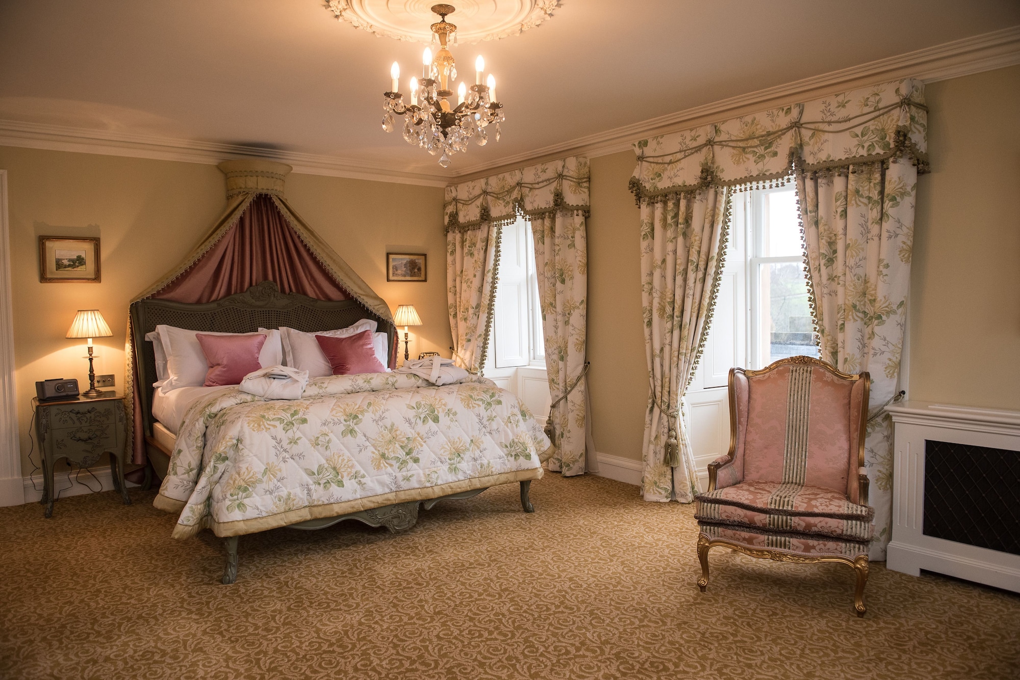 Castle, Junior Suite, King Bed