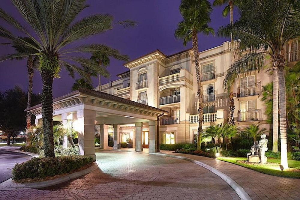 Trianon Bonita Bay Hotel 2/35