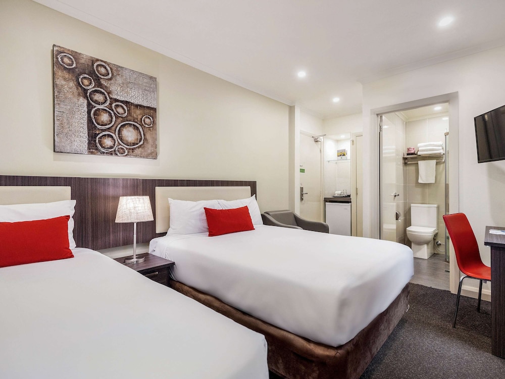 Ibis Styles Kingsgate 20/58