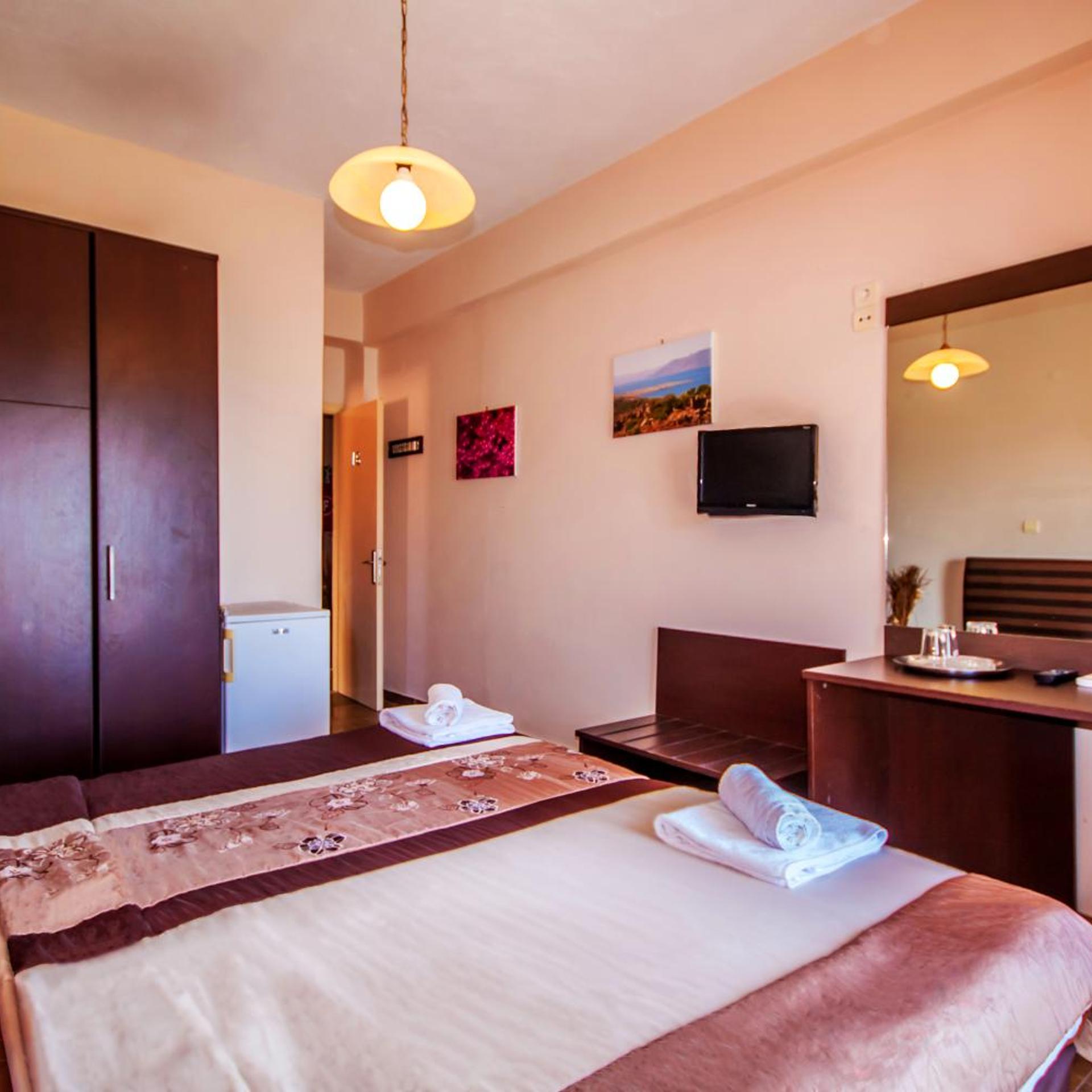 Economy, Double Bed