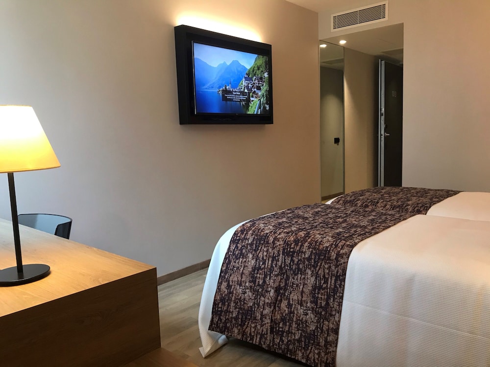 Hotel 3K Porto Aeroporto 21/53