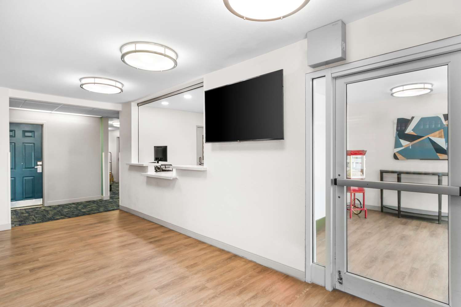 Sonesta Simply Suites Austin South 10/20