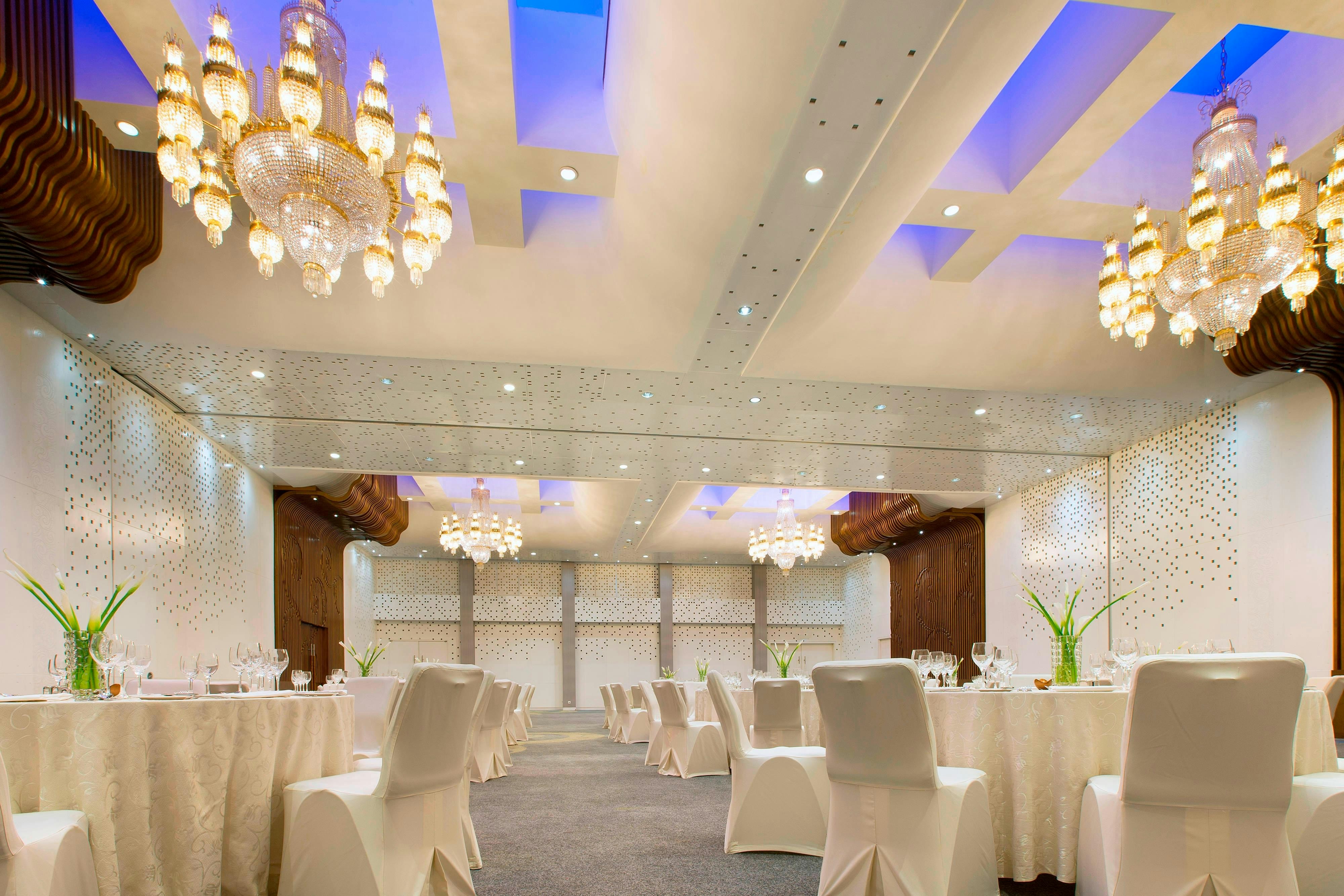 Lobby at LE MERIDIEN JAKARTA, JAKARTA