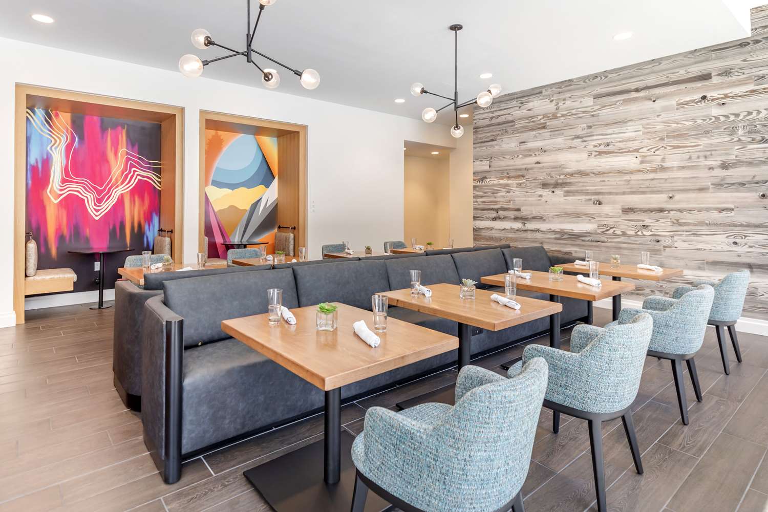 Cambria Hotel Denver Downtown RiNo CO 36/44
