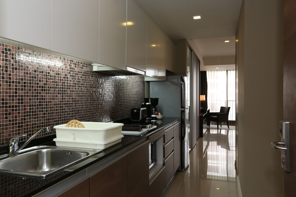 Bangna Pride Hotel & Residence 32/44
