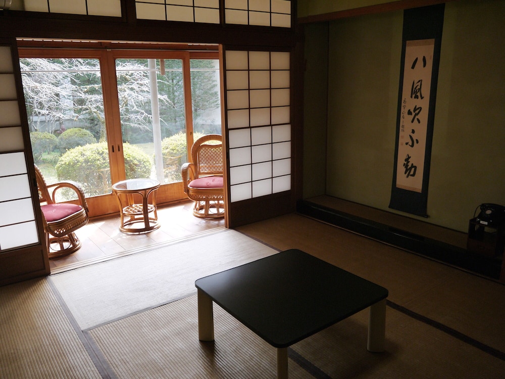Kongo Sanmaiin 28/50